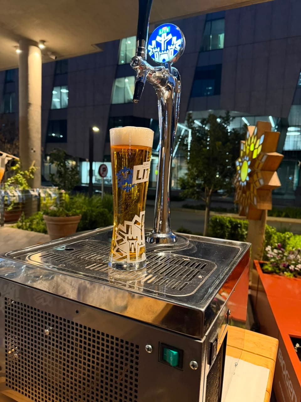 Mini Lady countertop draught unit glowing at night